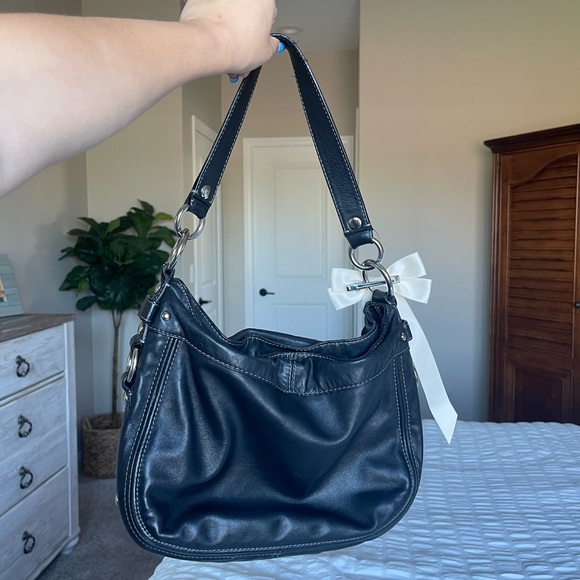 Y2K Coach Black Leather Zoe Shoulder Bag - Picture 3 of 15